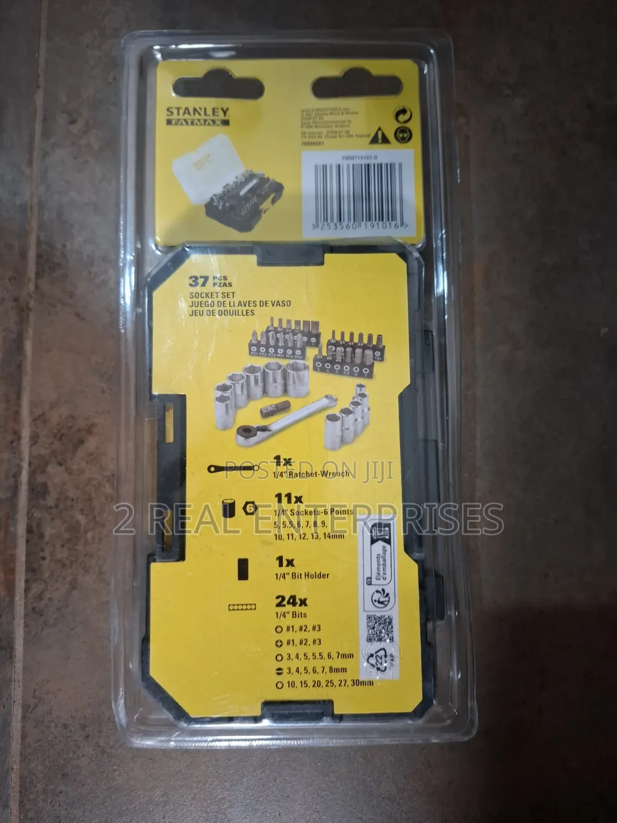 Stanley FatMax 37-Piece 1/4" Metric Socket and Bit Set in Case