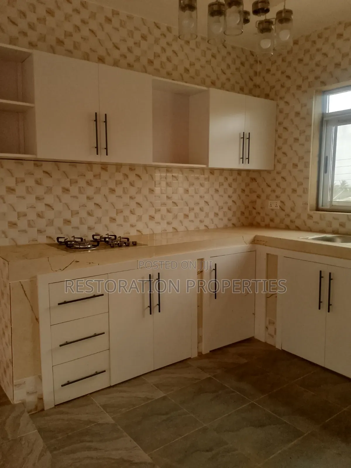 3bdrm Apartment in Lake Side for rent