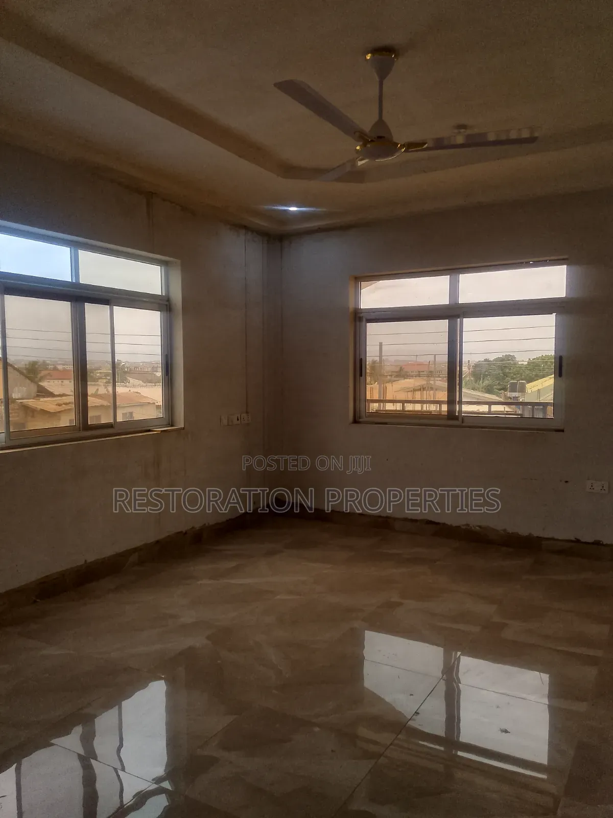 3bdrm Apartment in Lake Side for rent