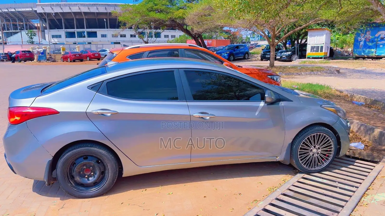 Hyundai Elantra 2013 Silver