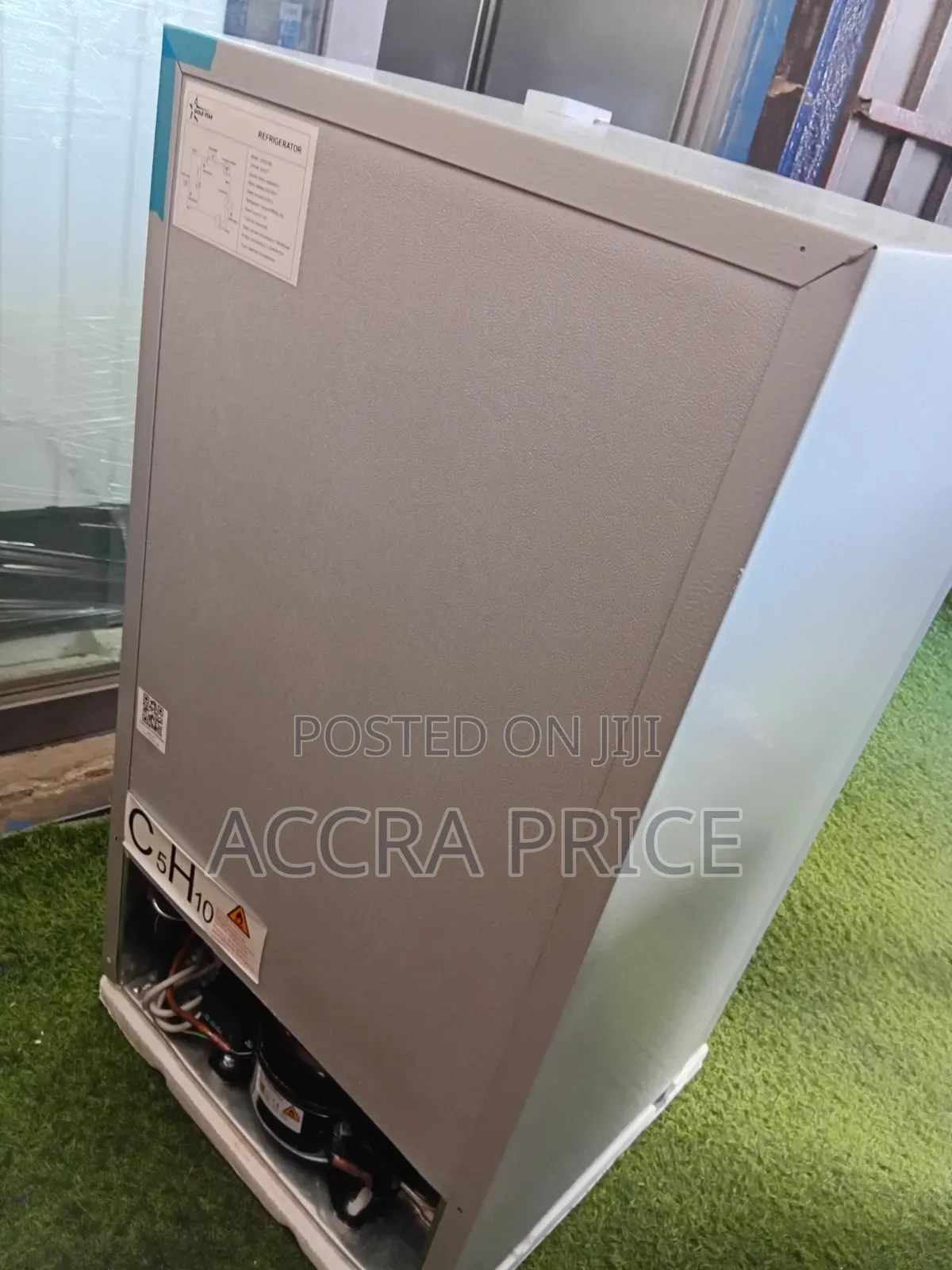Goldstar Mini Table Top Fridge