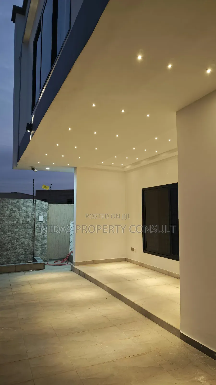 4bdrm House in Acp, Kwabenya for sale