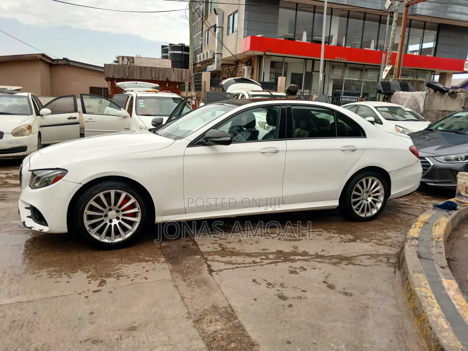 Mercedes-Benz E300 2018 White