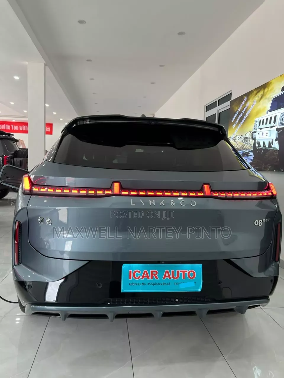 Lynk & Co 08 EM-P 2024 Gray
