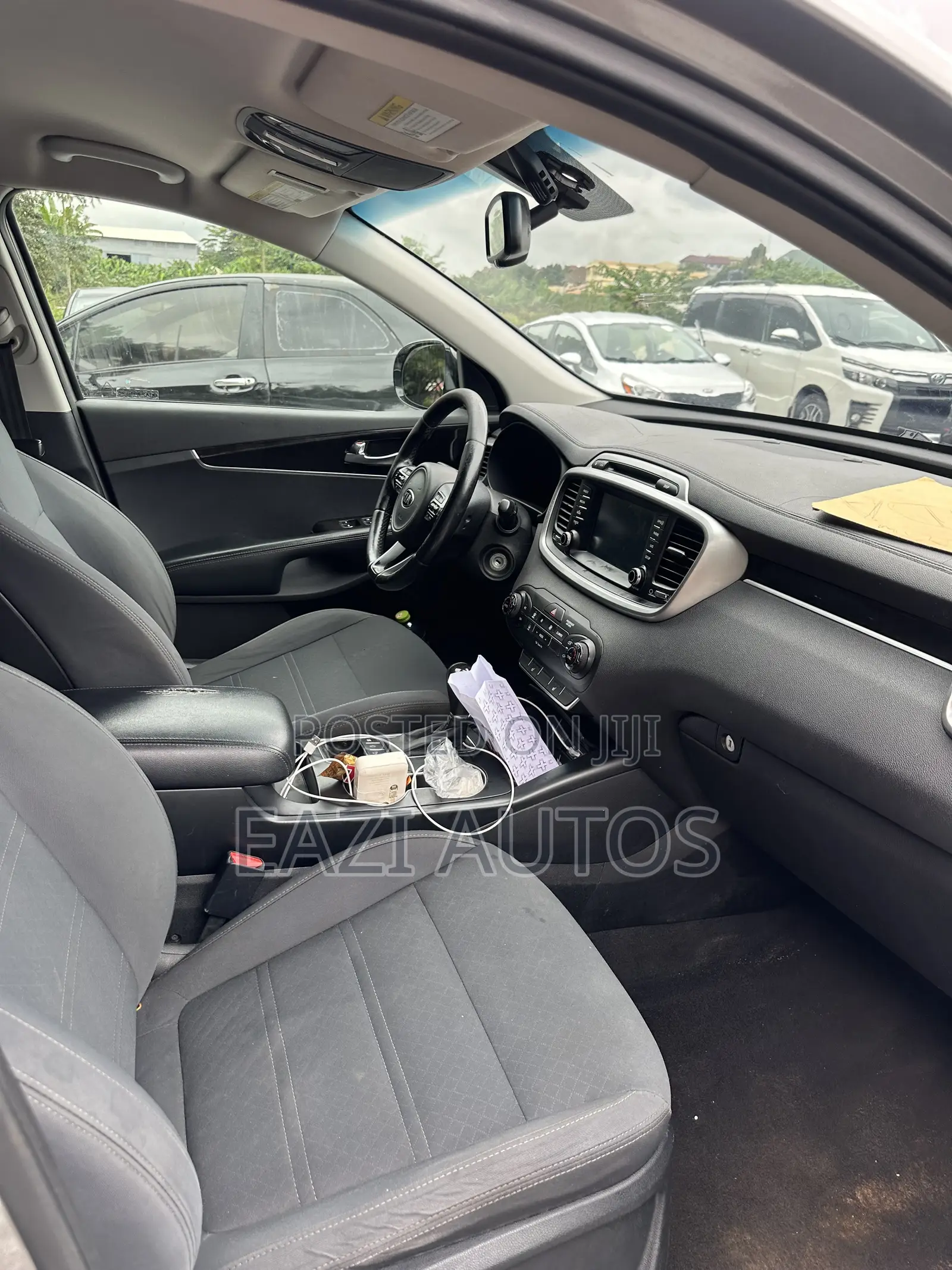 Kia Sorento 2.4L L FWD 2017 Gray