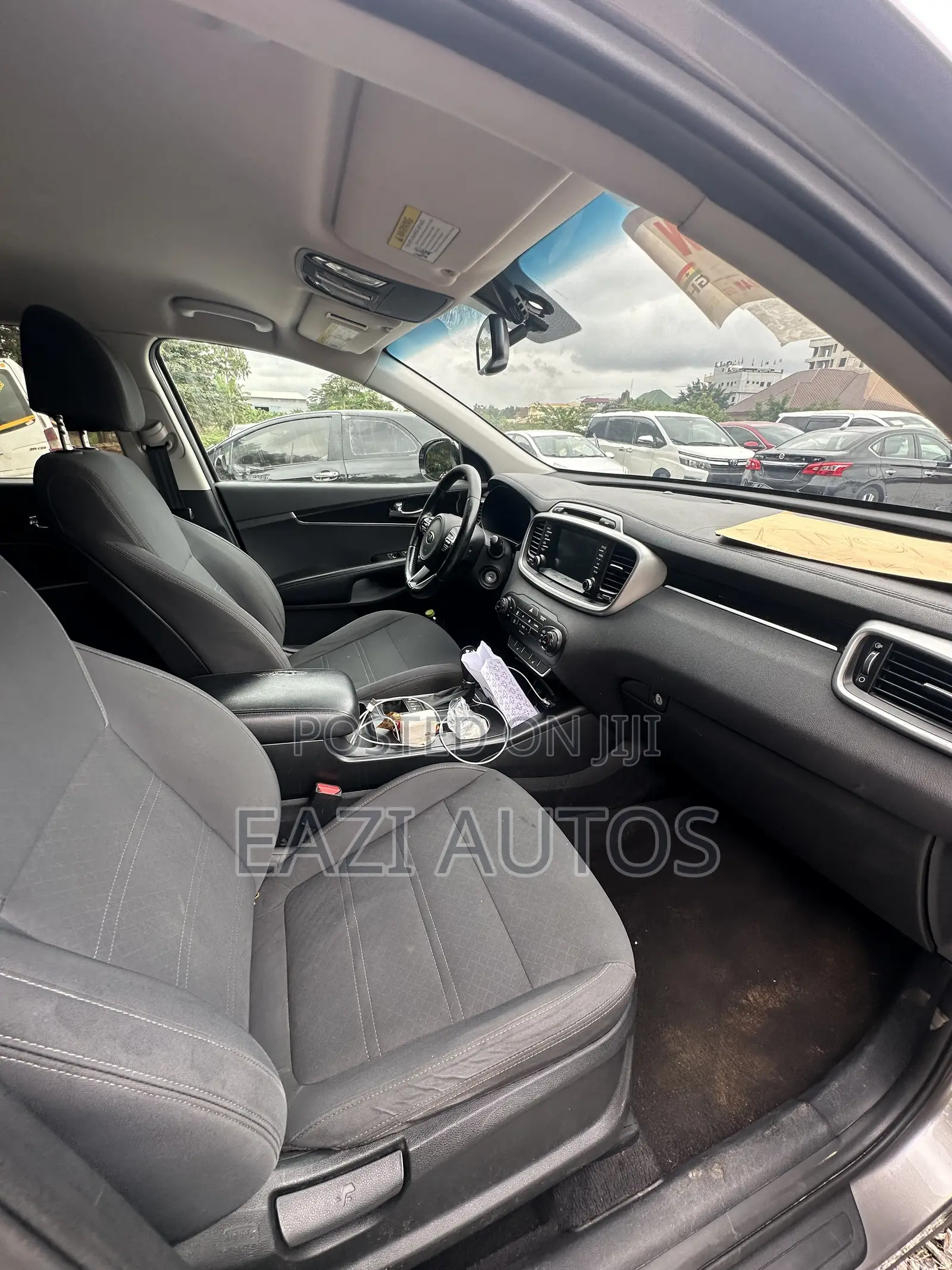 Kia Sorento 2.4L L FWD 2017 Gray
