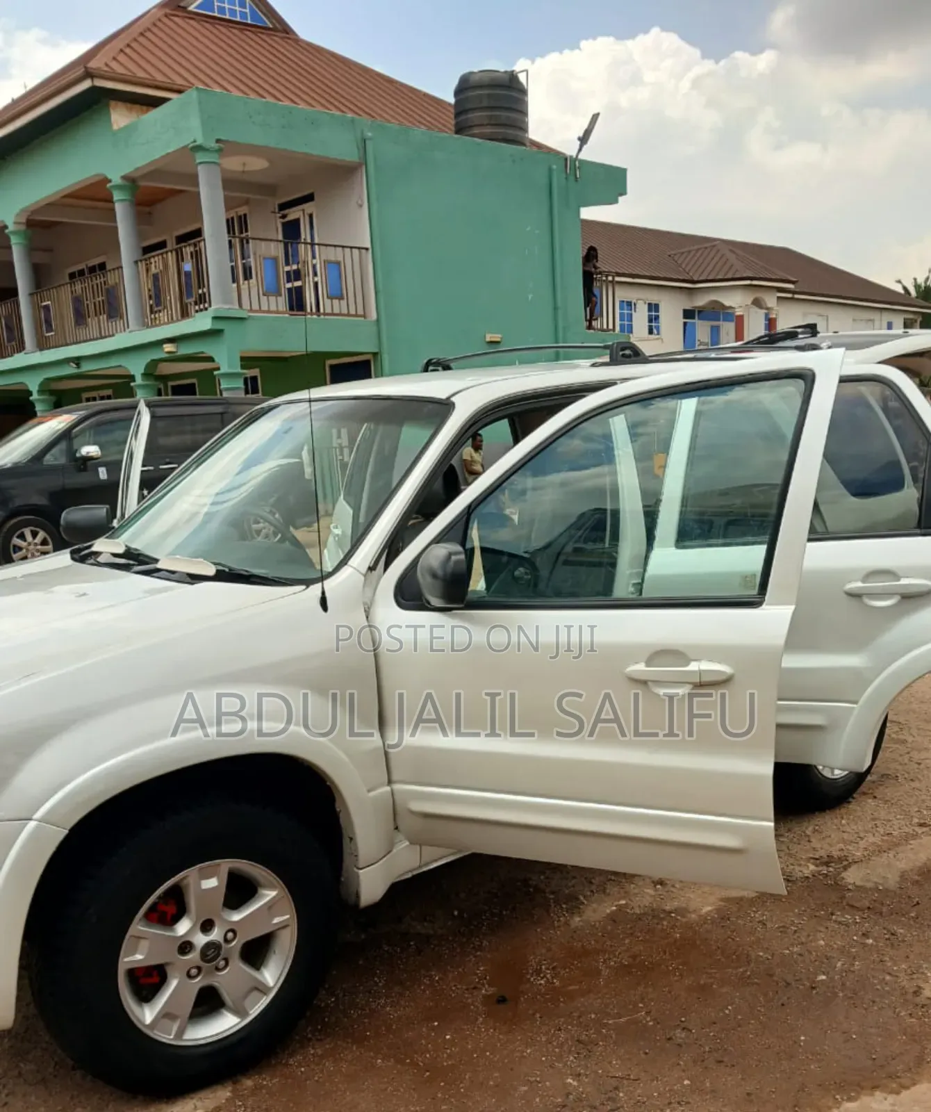 Ford Escape SE FWD 2019 White