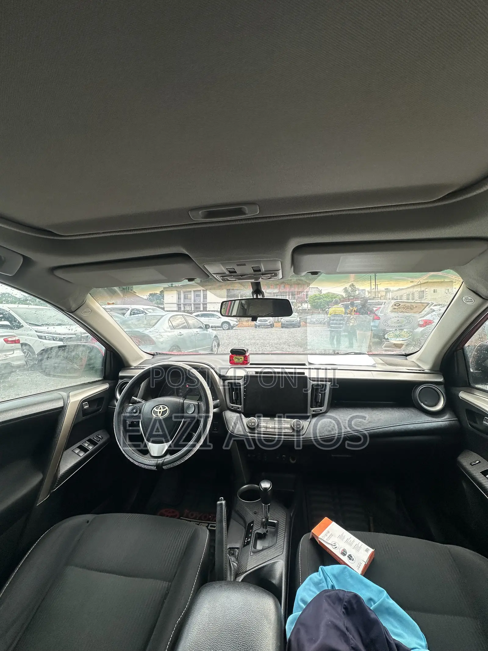 Toyota RAV4 2014 Red