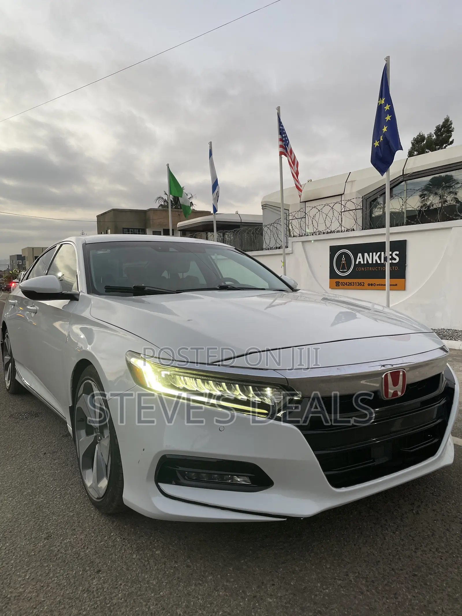 Honda Accord Touring 2.0T 2018 White