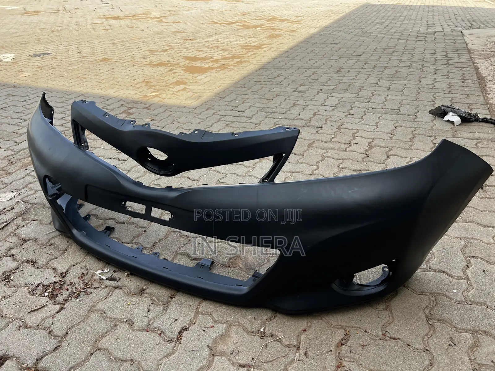 Toyota Yaris Front Bumper 2011 2012 2013 2014