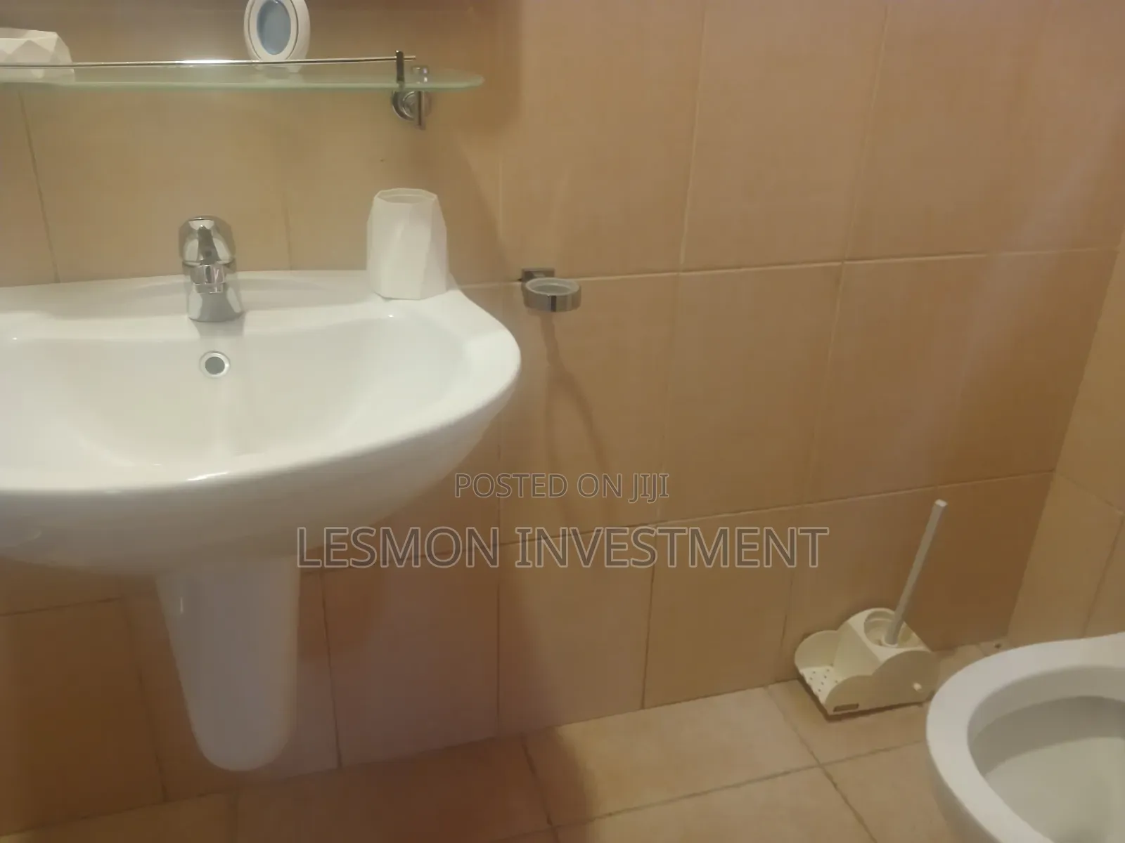 Furnished 2bdrm Apartment in Lesmon Investment, Oxford Street for rent