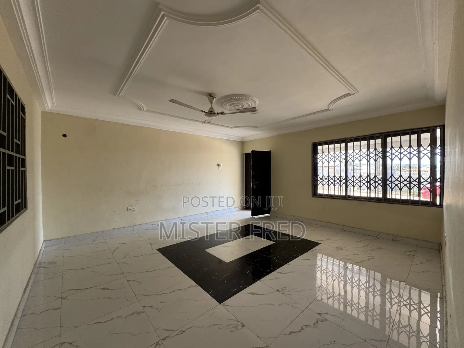 3bdrm Apartment in Scc, Weija for rent