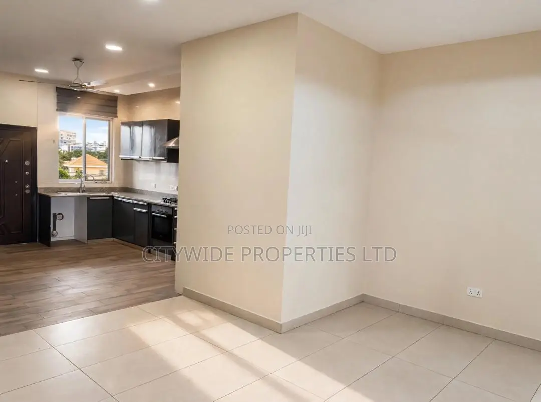 2bdrm Apartment in American House for sale