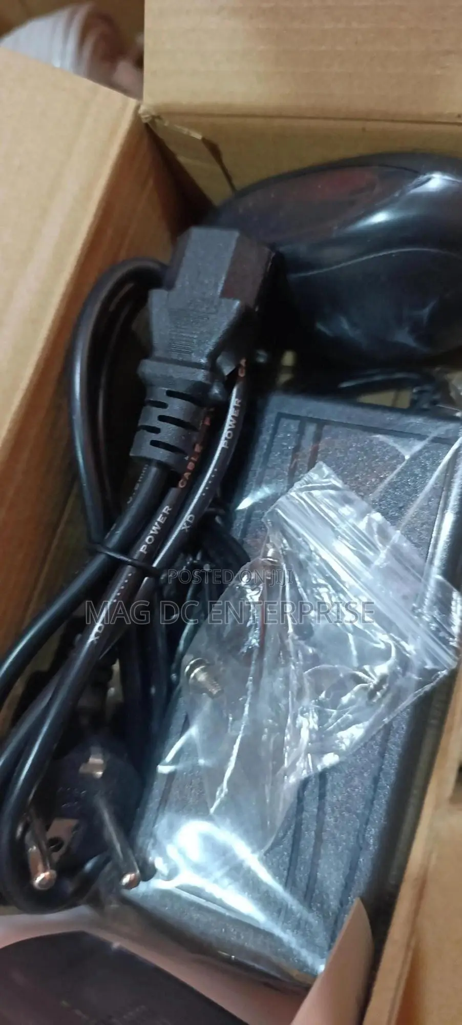 8 Channels Smart CCTV With 8 Cameras , Complete Cables and Accesories