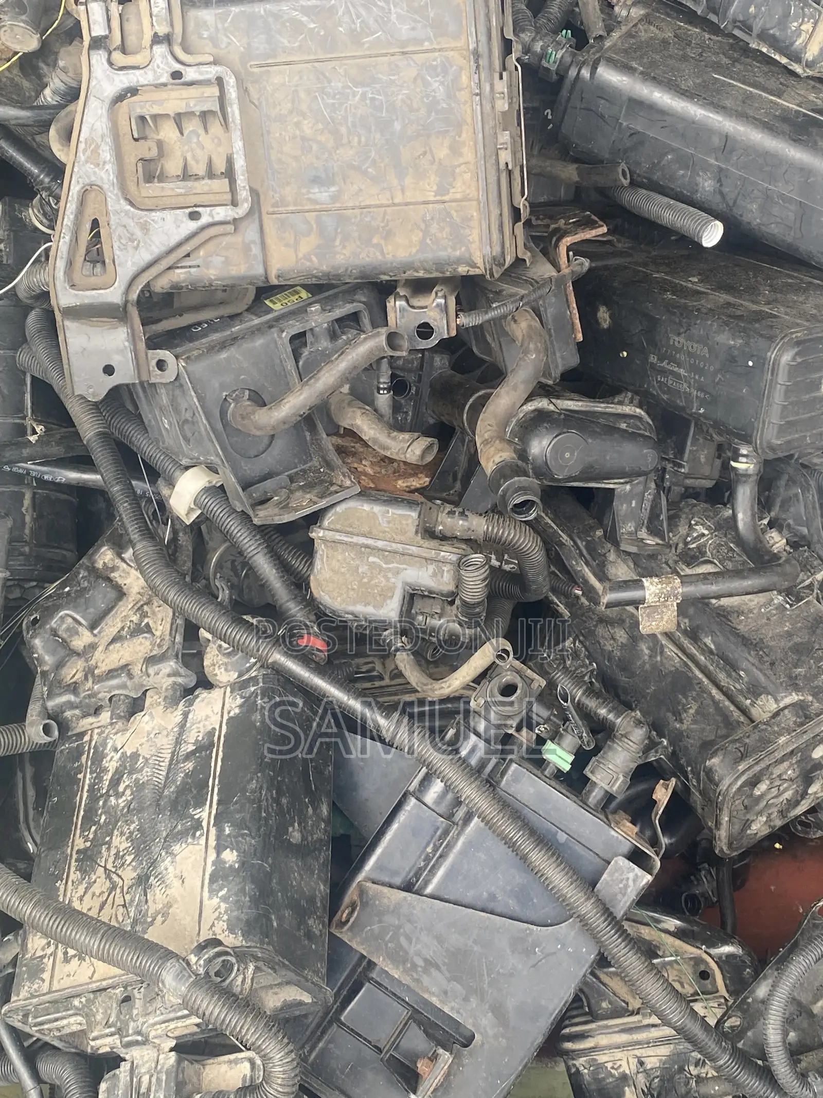 Honda Civic Charcoal Carnister