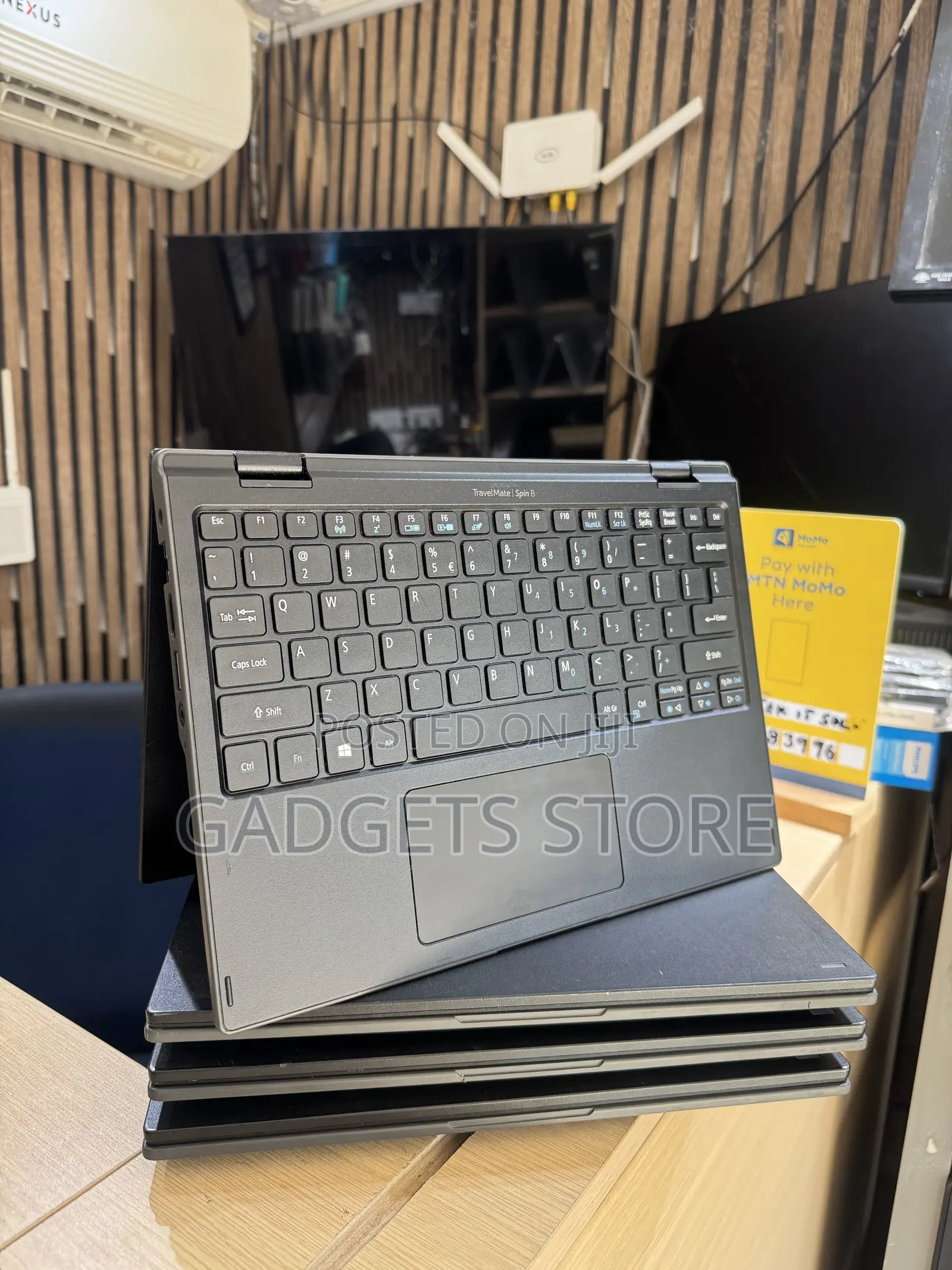 Laptop Acer TravelMate B 4GB Intel SSD 640GB