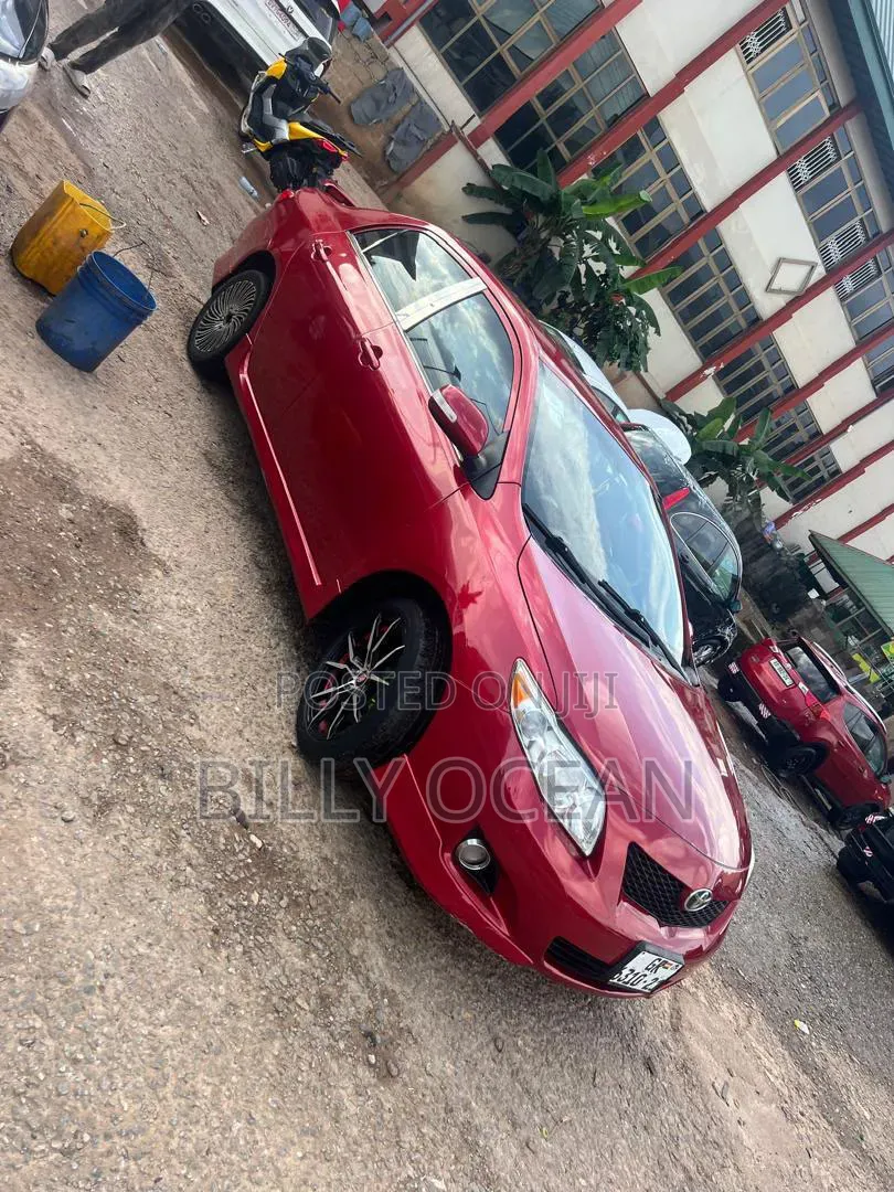 Toyota Corolla 2010 Red