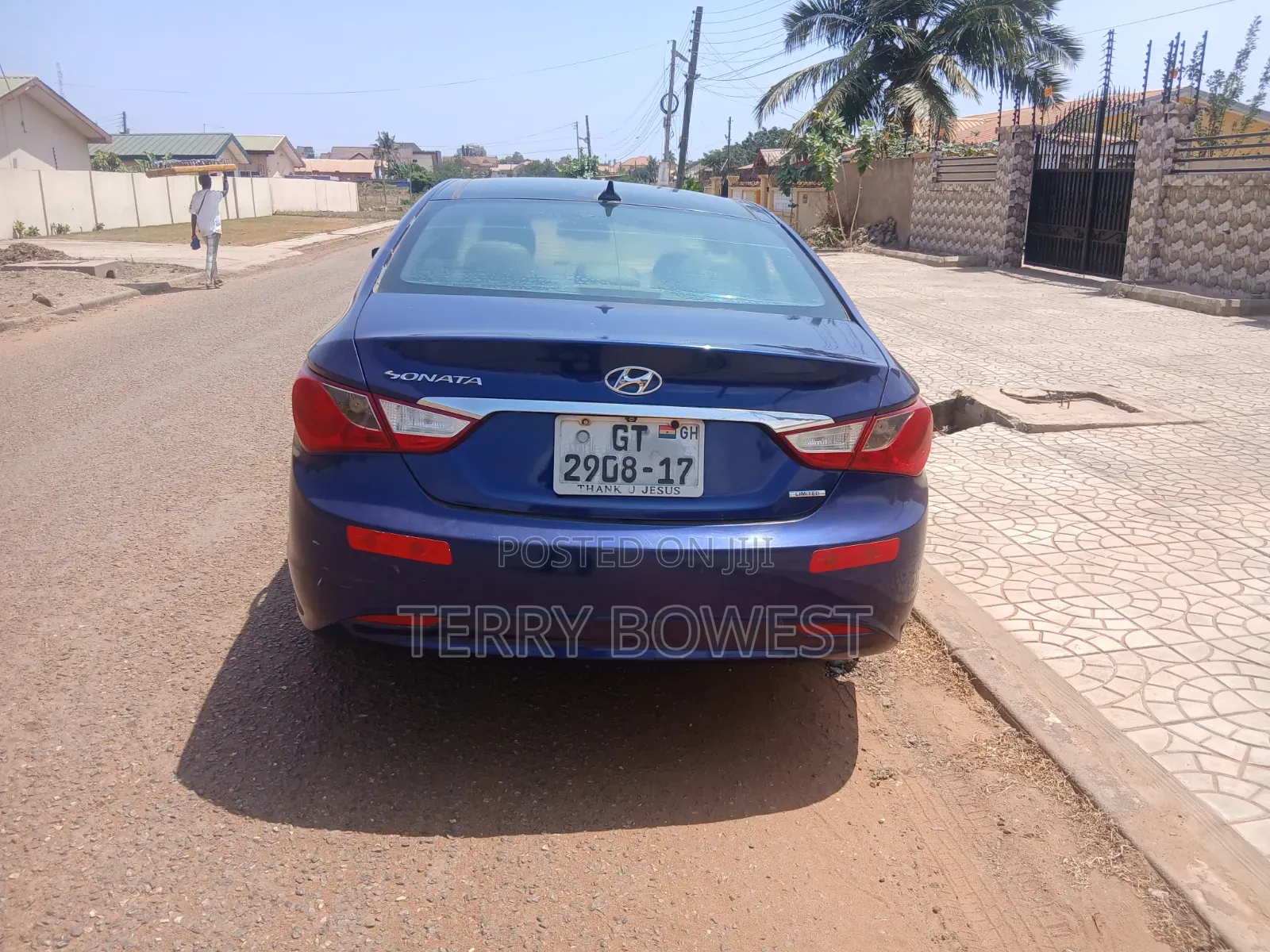 Hyundai Sonata Limited Sedan FWD (2.4L 4cyl 6A) 2012 Blue