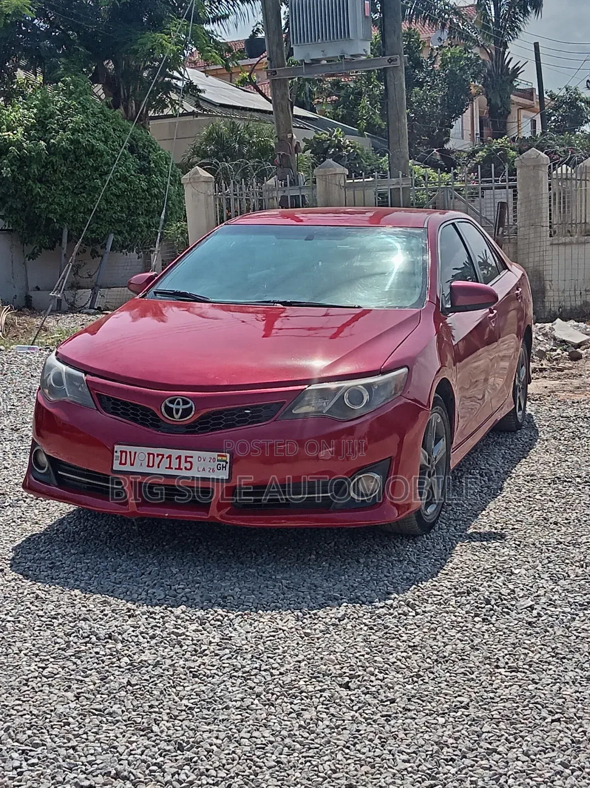 Toyota Camry SE 4dr Sedan (2.5L 4cyl 6A) 2012 Red