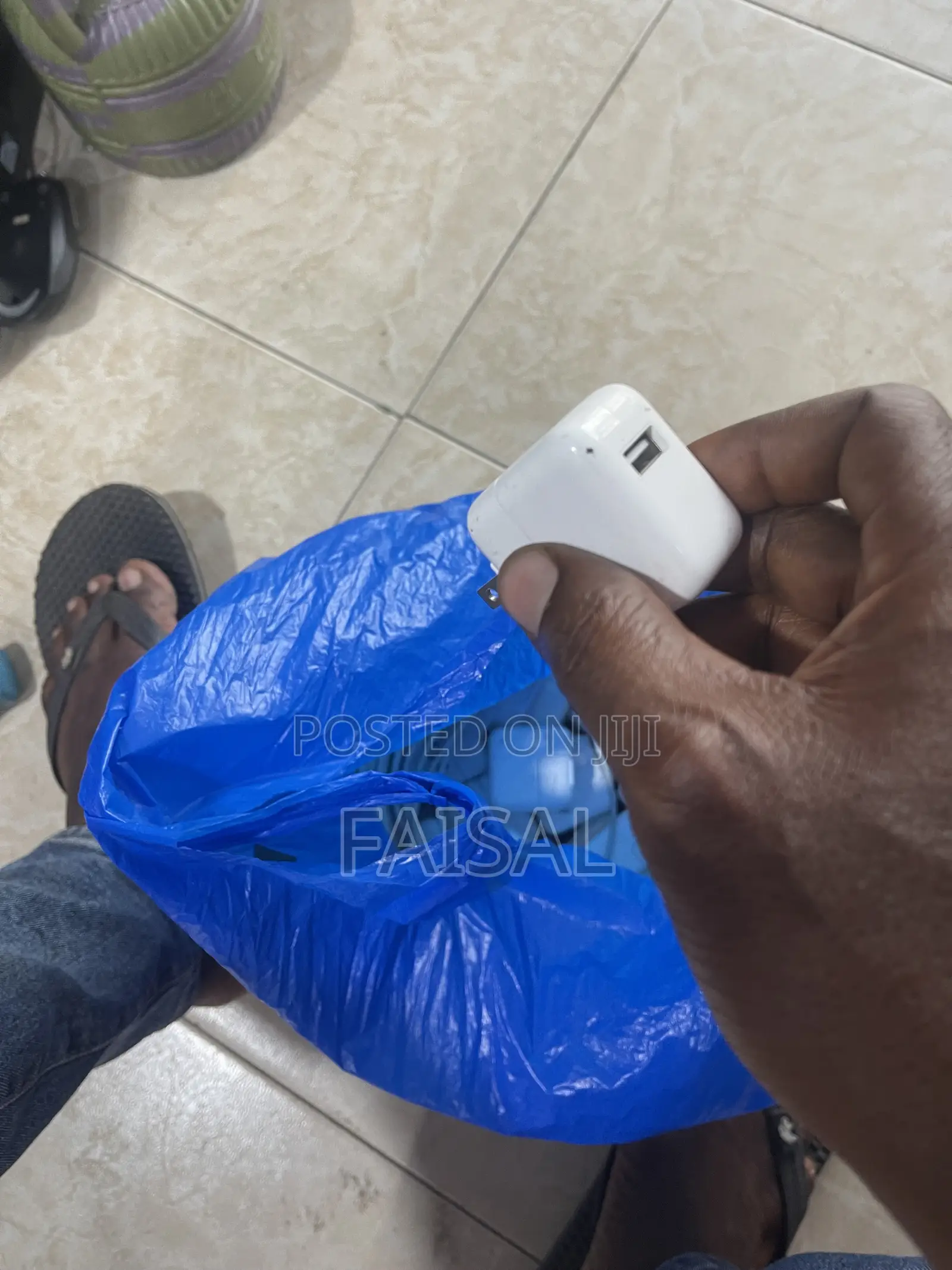 Original Uk Used iPhone Chargers