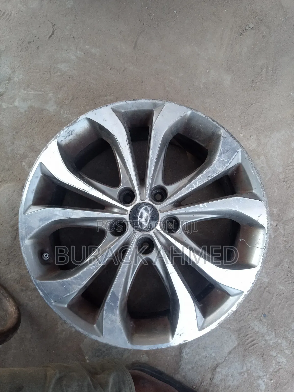 Hyundai Tucson and Santafe Rim 18