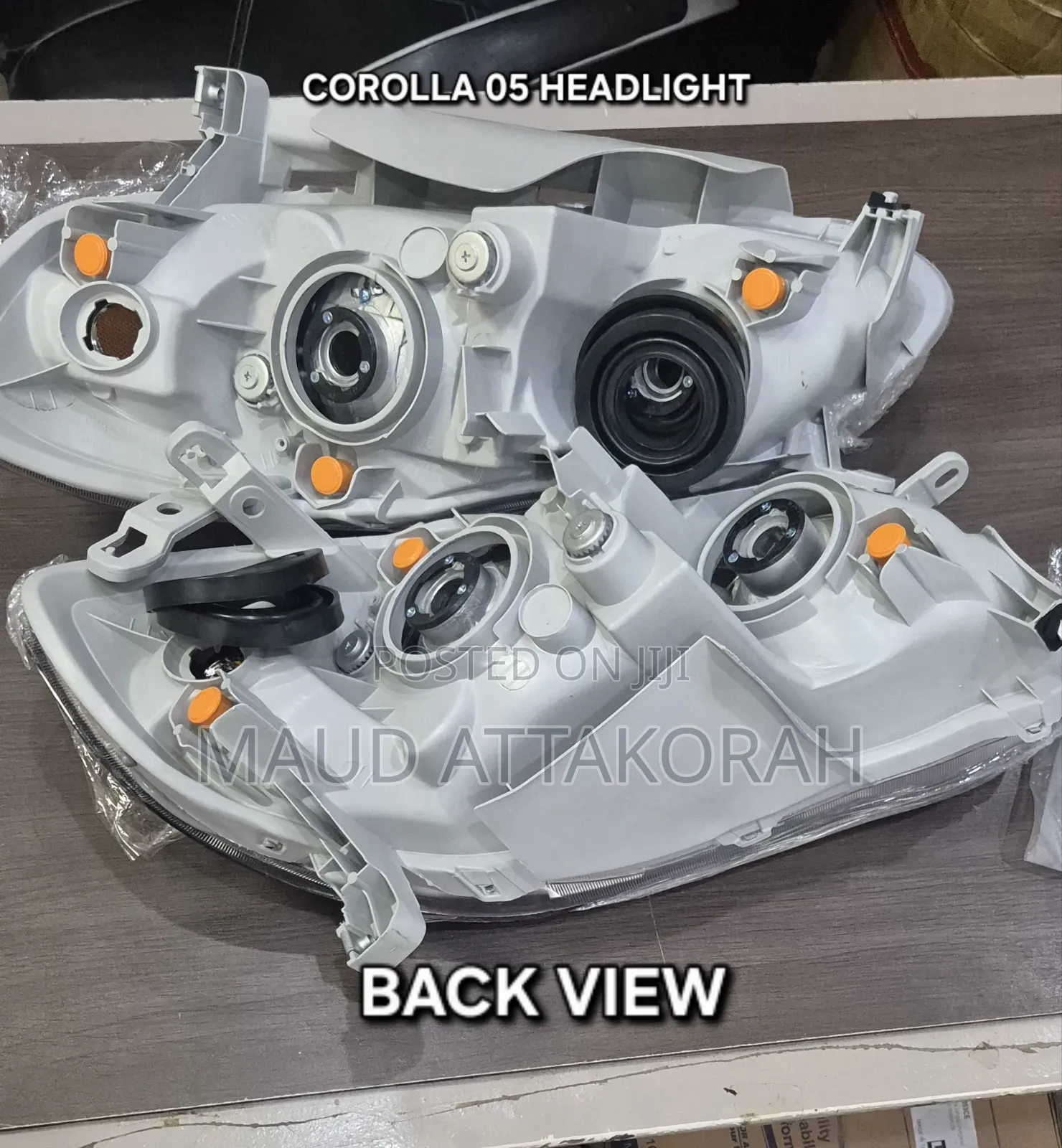 Corolla 05 Headlight