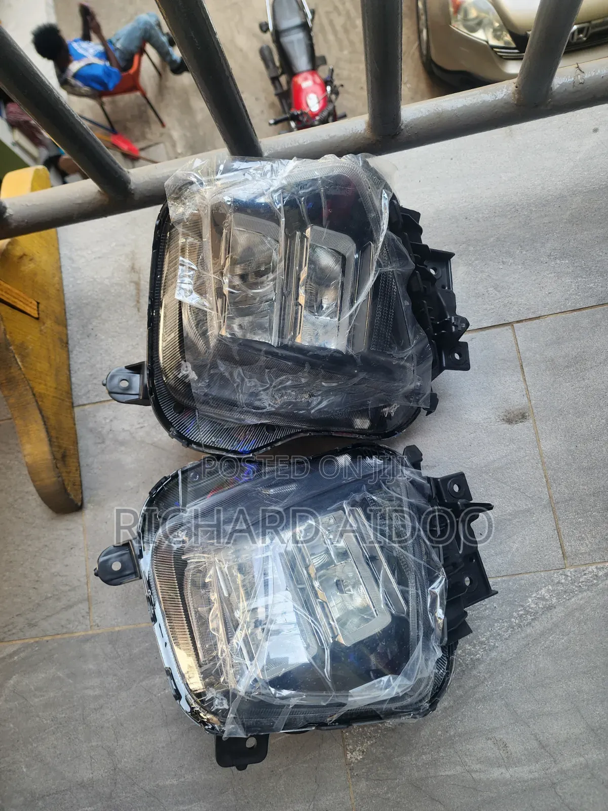 Hyundai Tucson 2025 Headlight Available
