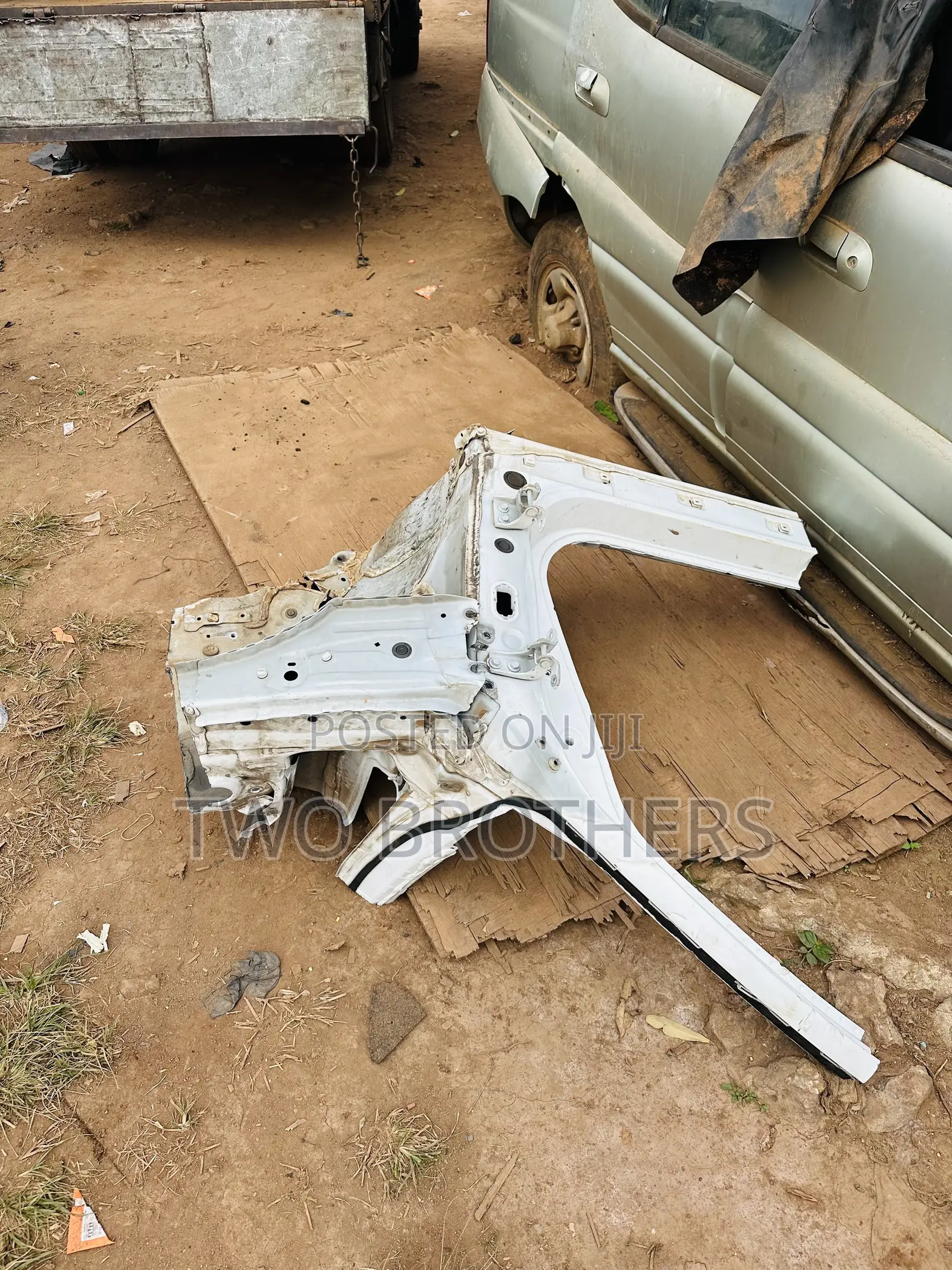 Honda Accord 2018, 2019, 2020, 2021 and 2022 Middle Pole