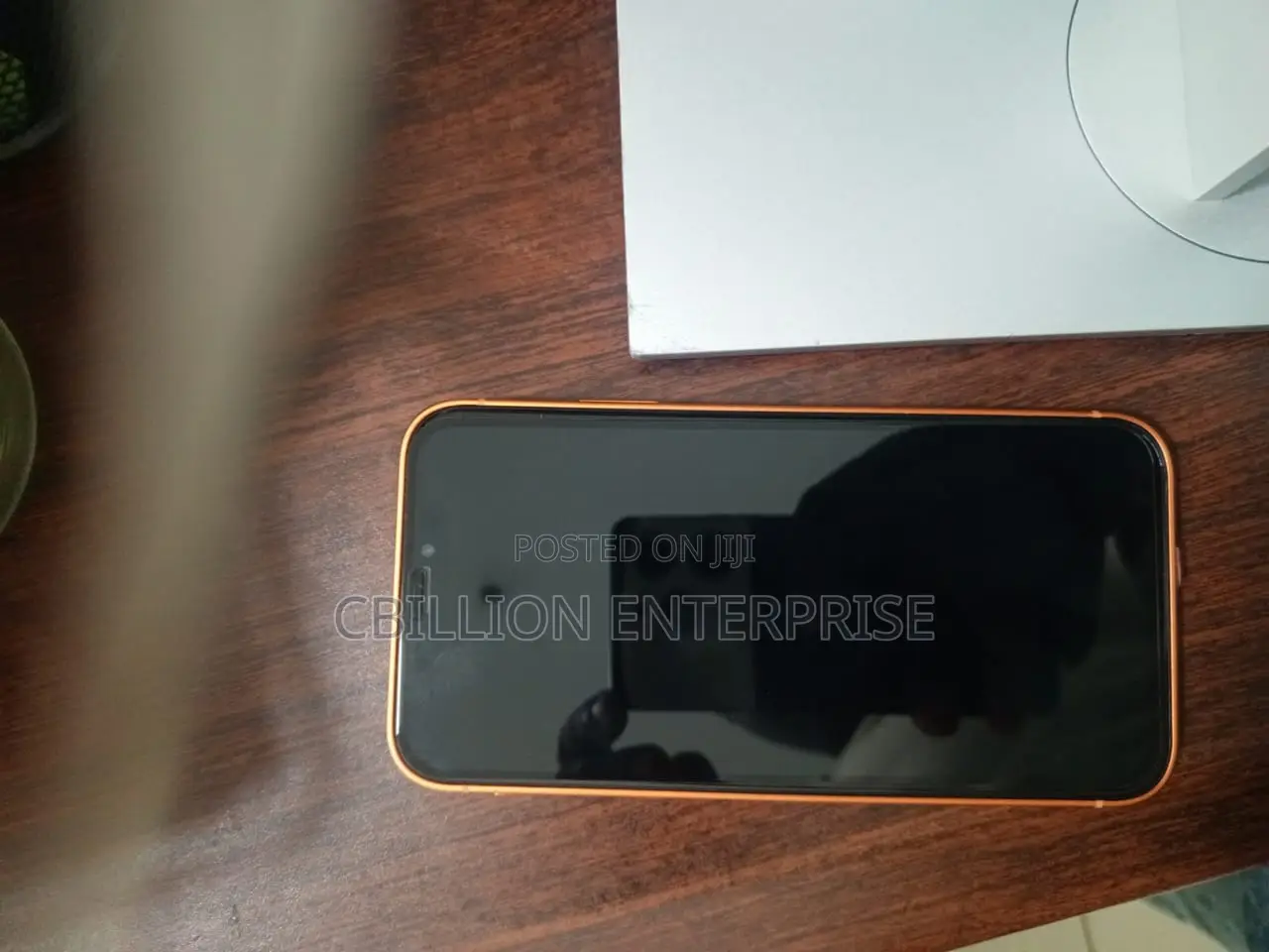 New Apple iPhone XR 256 GB Orange