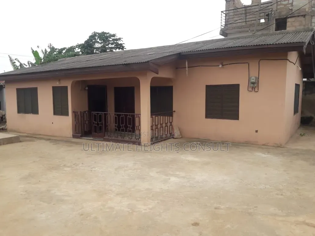 2bdrm House in Lapaz Tabora, Nyanmekye for rent