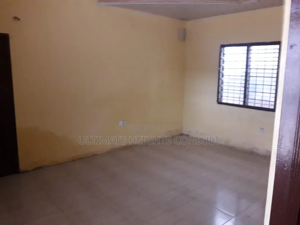 2bdrm House in Lapaz Tabora, Nyanmekye for rent