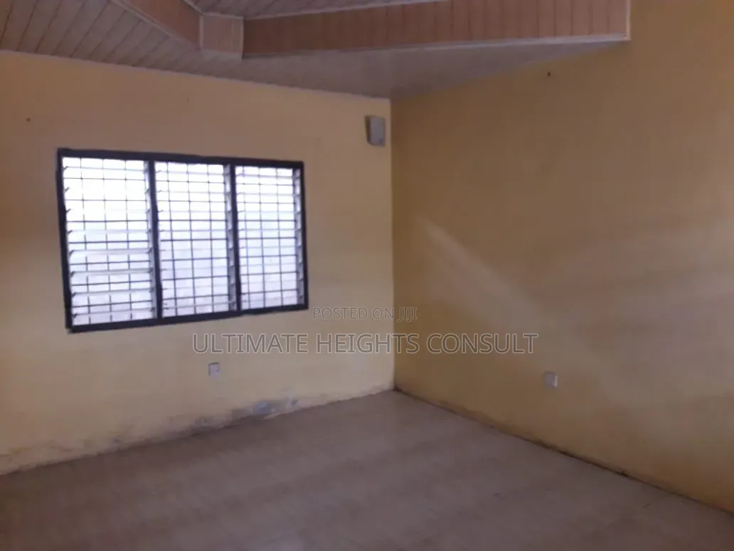 2bdrm House in Lapaz Tabora, Nyanmekye for rent
