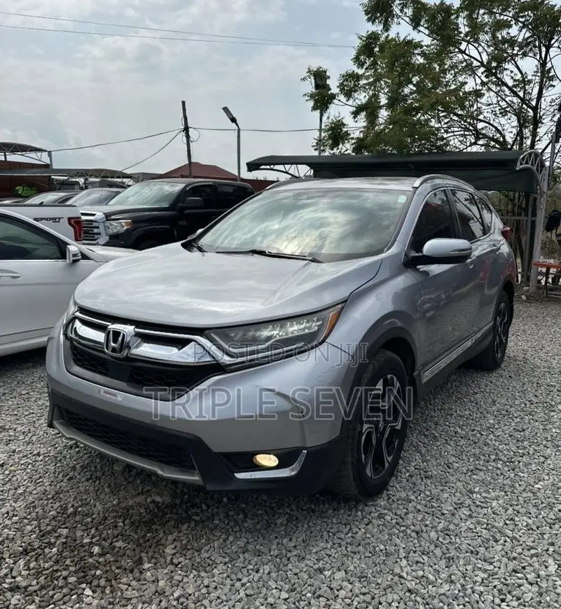 Honda CR-V Touring AWD 2019 Silver