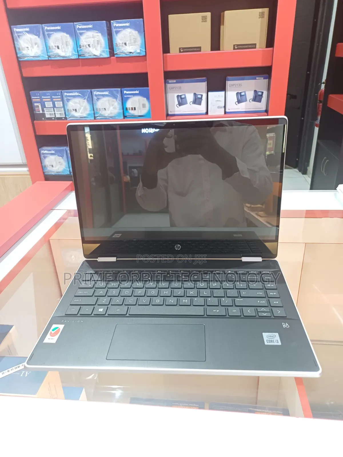 New Laptop HP Pavilion x360 4GB Intel Core i3 HDD 256GB