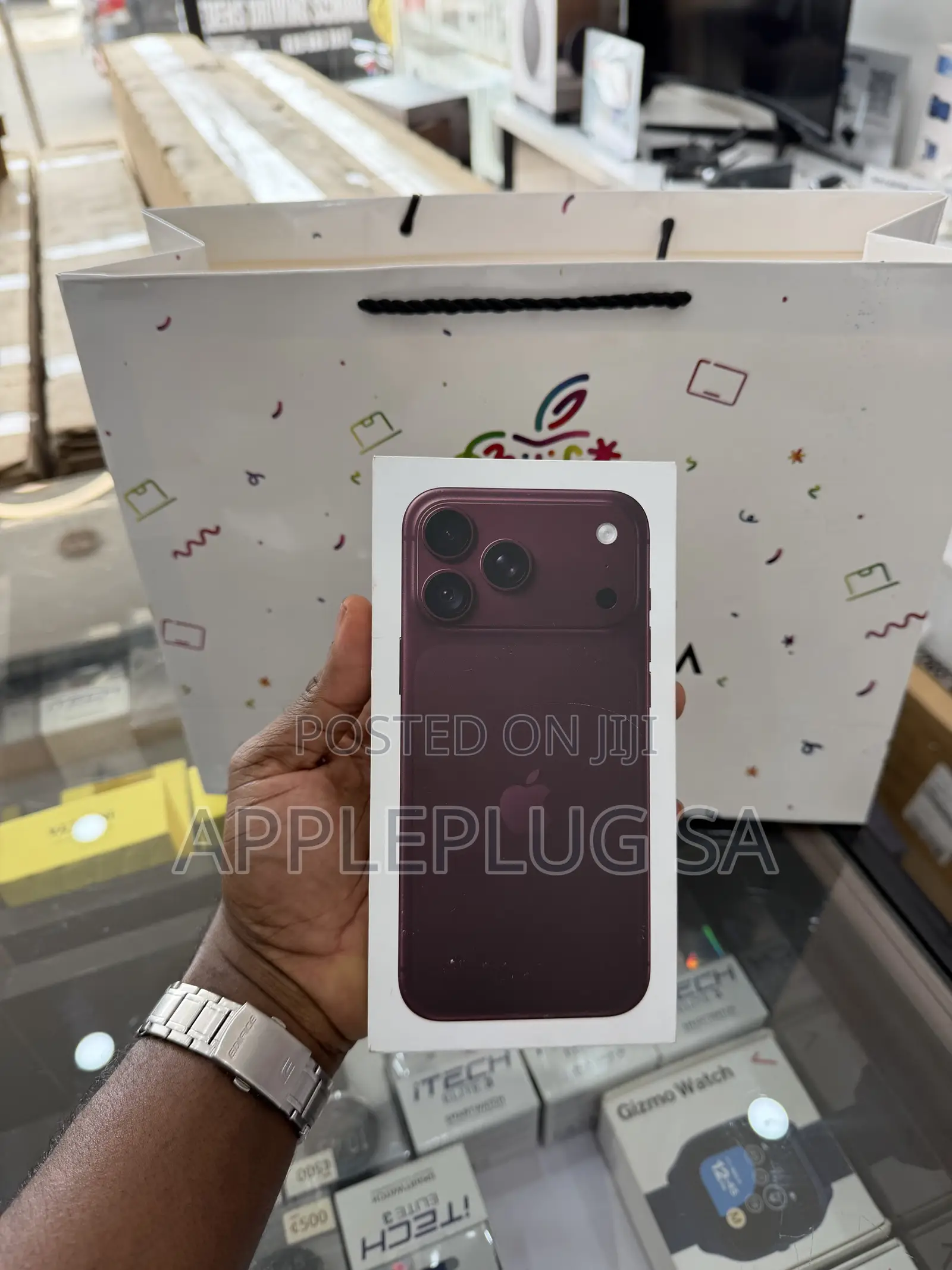 New Apple iPhone 18 Pro Max 256 GB Red