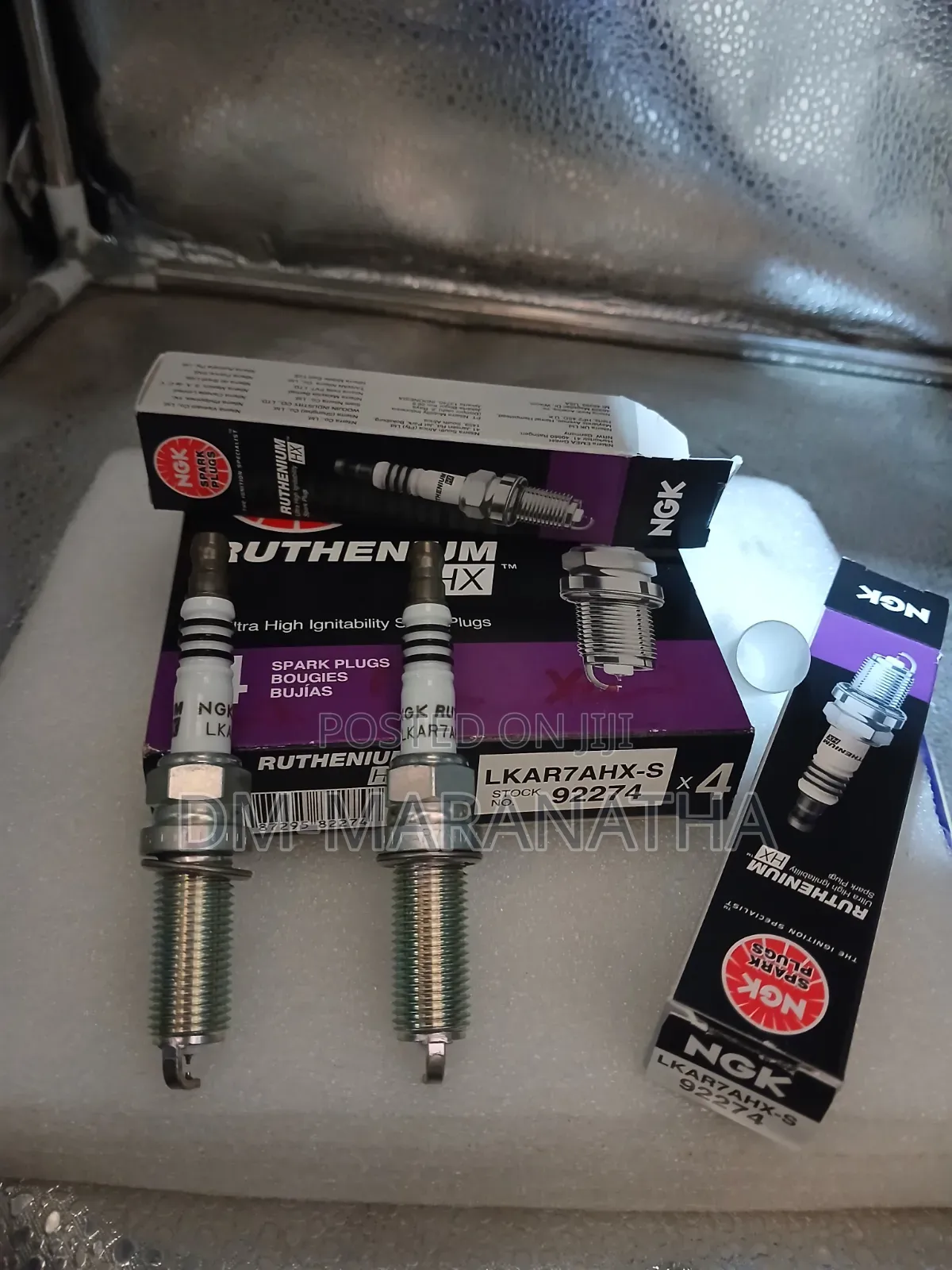 Multi-Use NGK Spark Plugs Ruthenium Hx 14/14