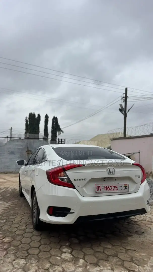 Honda Civic 2017 White