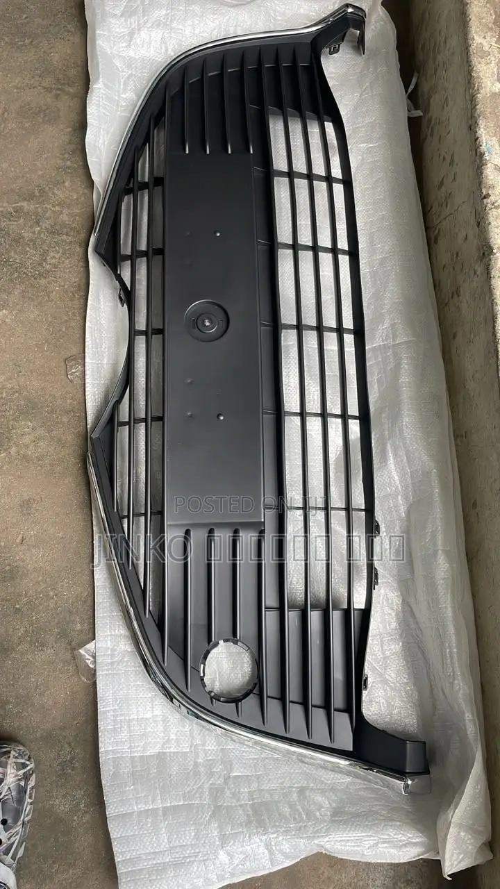 Toyota Yaris 2016 Hatchback Front Bumper Grille