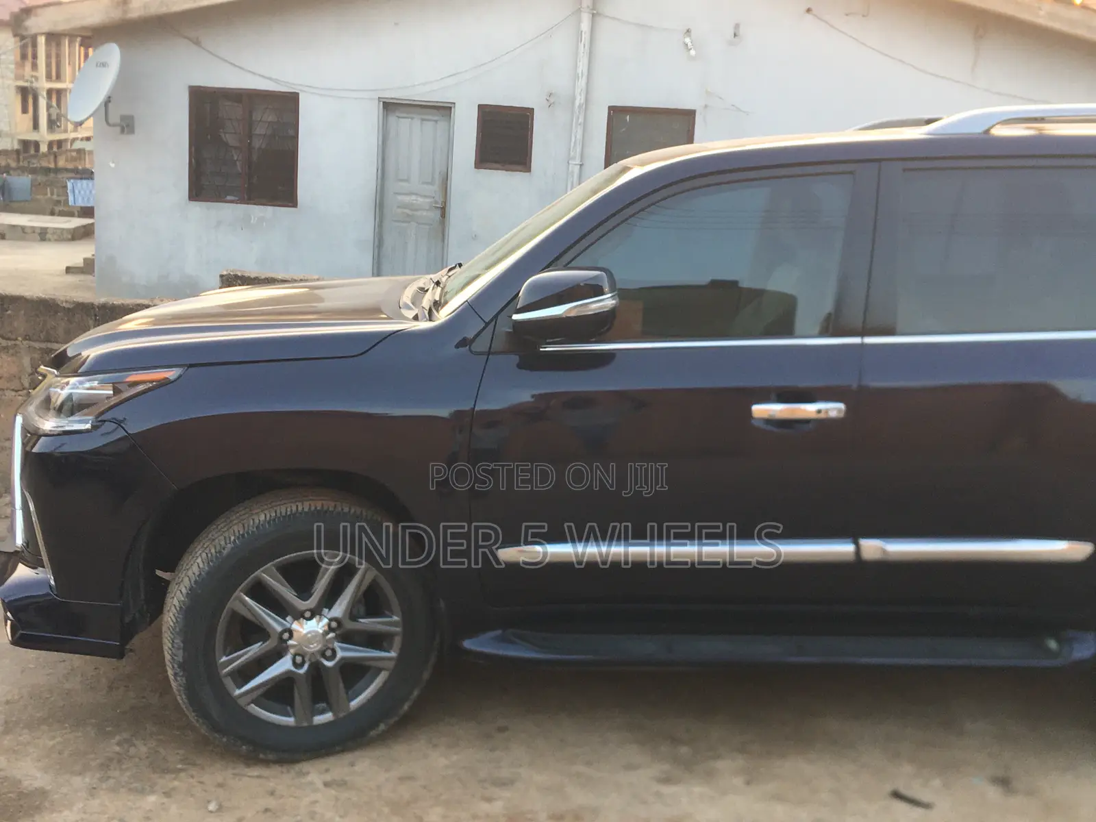 Lexus LX 570 AWD 2014 Black