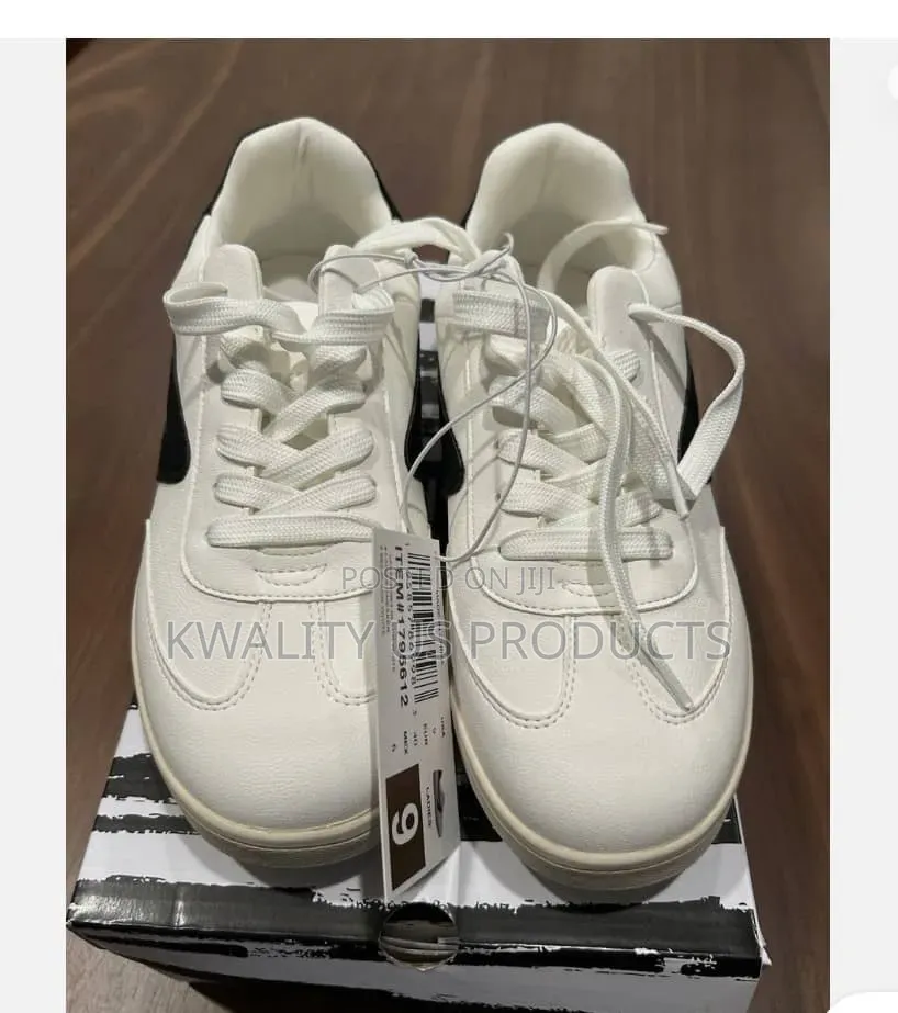 Dolce Vita Ladies Comfort Sneakers - Size 37