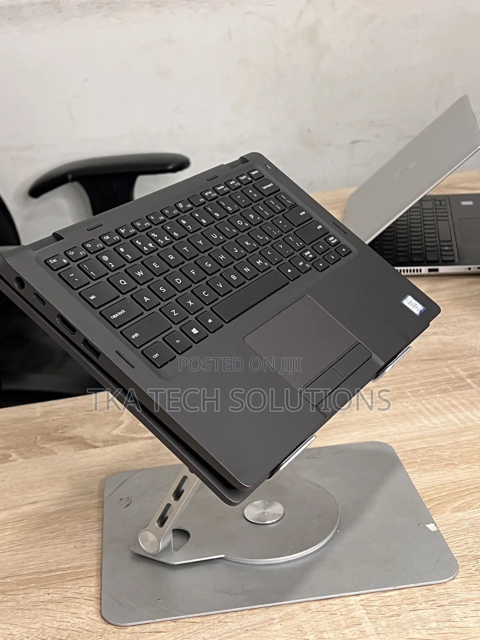 Laptop Dell Latitude 5300 2-in-1 8GB Intel Core i5 SSD 256GB
