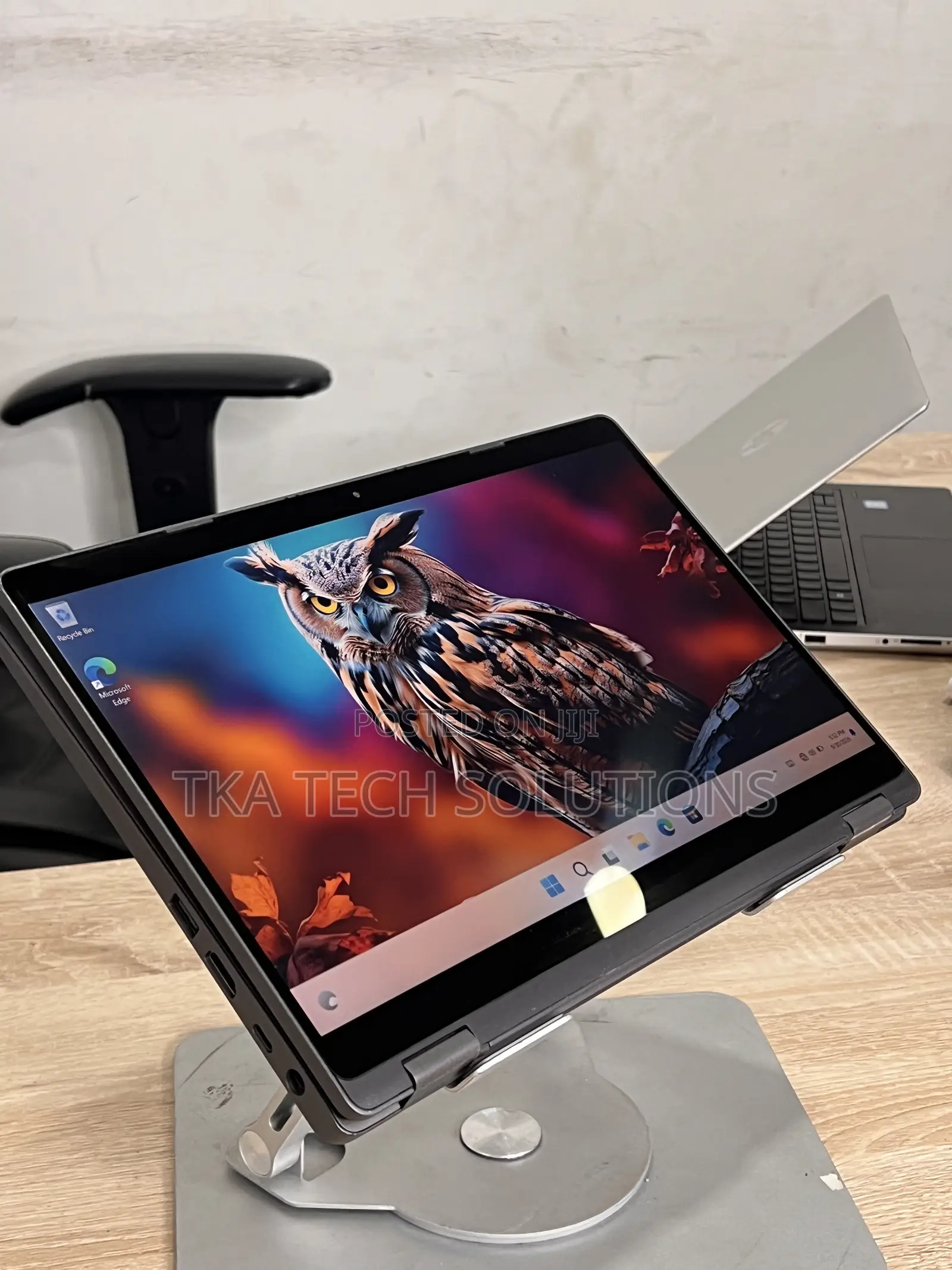 Laptop Dell Latitude 5300 2-in-1 8GB Intel Core i5 SSD 256GB