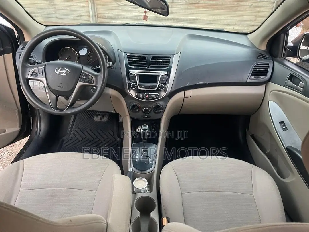 Hyundai Accent 2017 Gray