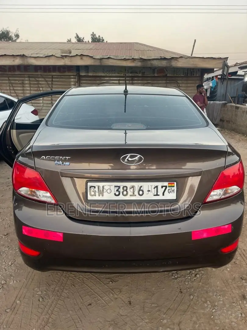 Hyundai Accent 2017 Gray