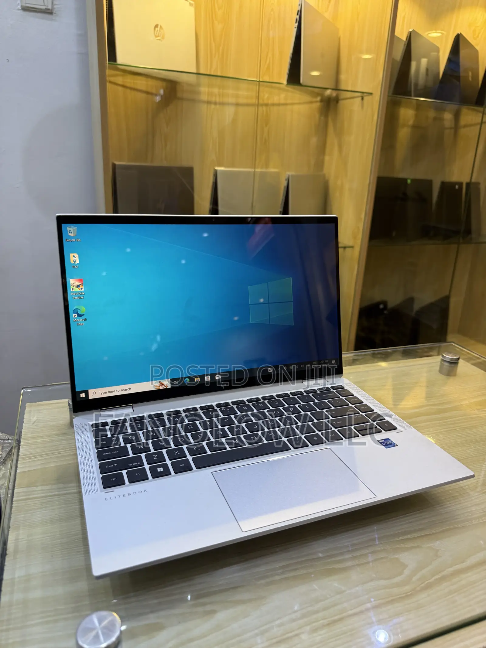 New Laptop HP EliteBook 1040 G8 16GB Intel Core i7 SSD 512GB