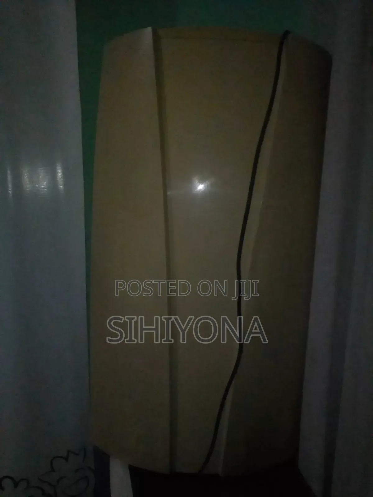 Standing Air Conditioner With 1.5 Hose Power