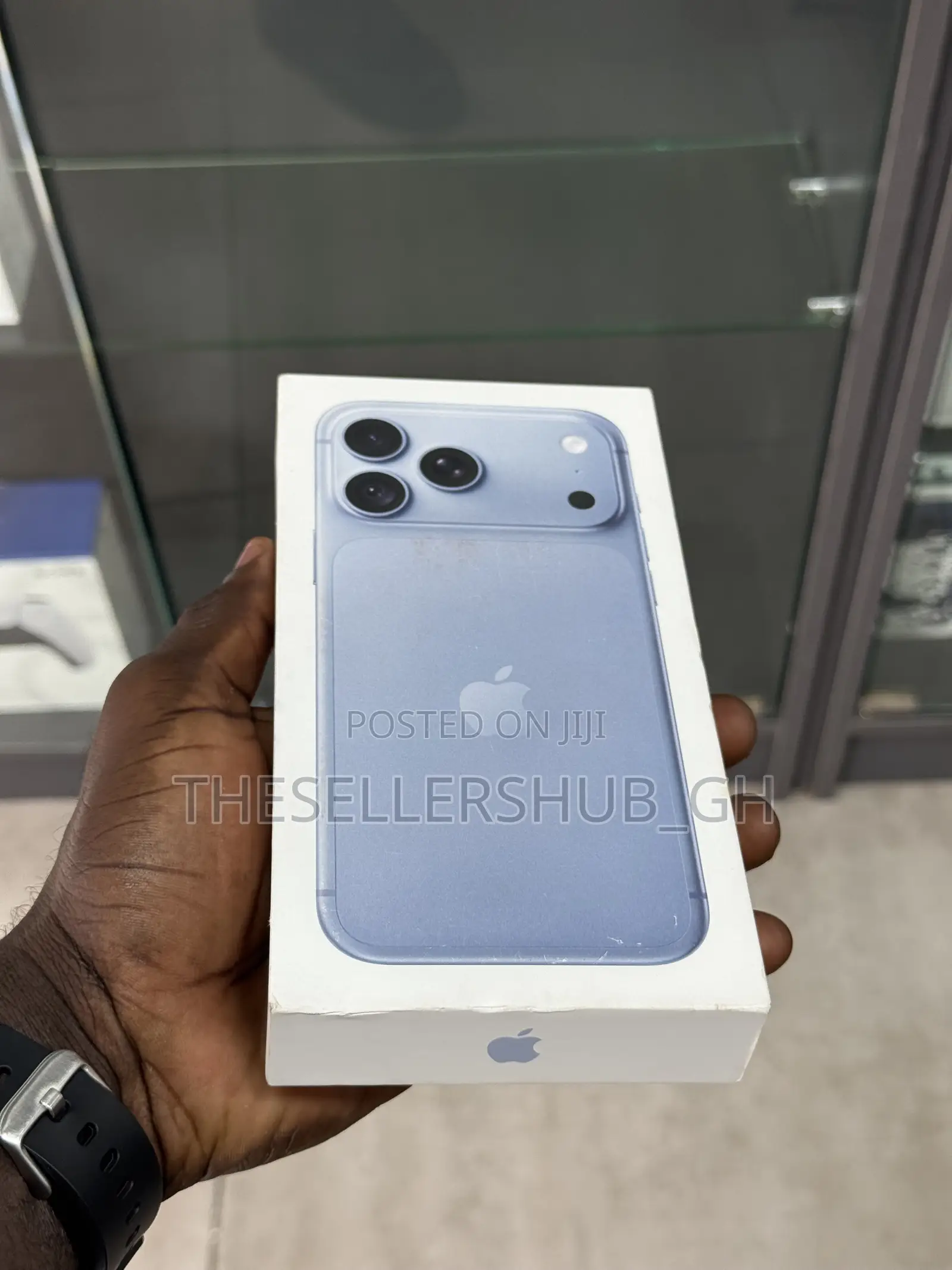 New Apple iPhone 18 Pro 256 GB Blue