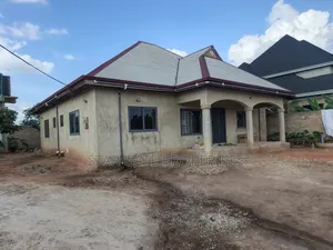 4bdrm House in Kumasi Metropolitan for sale