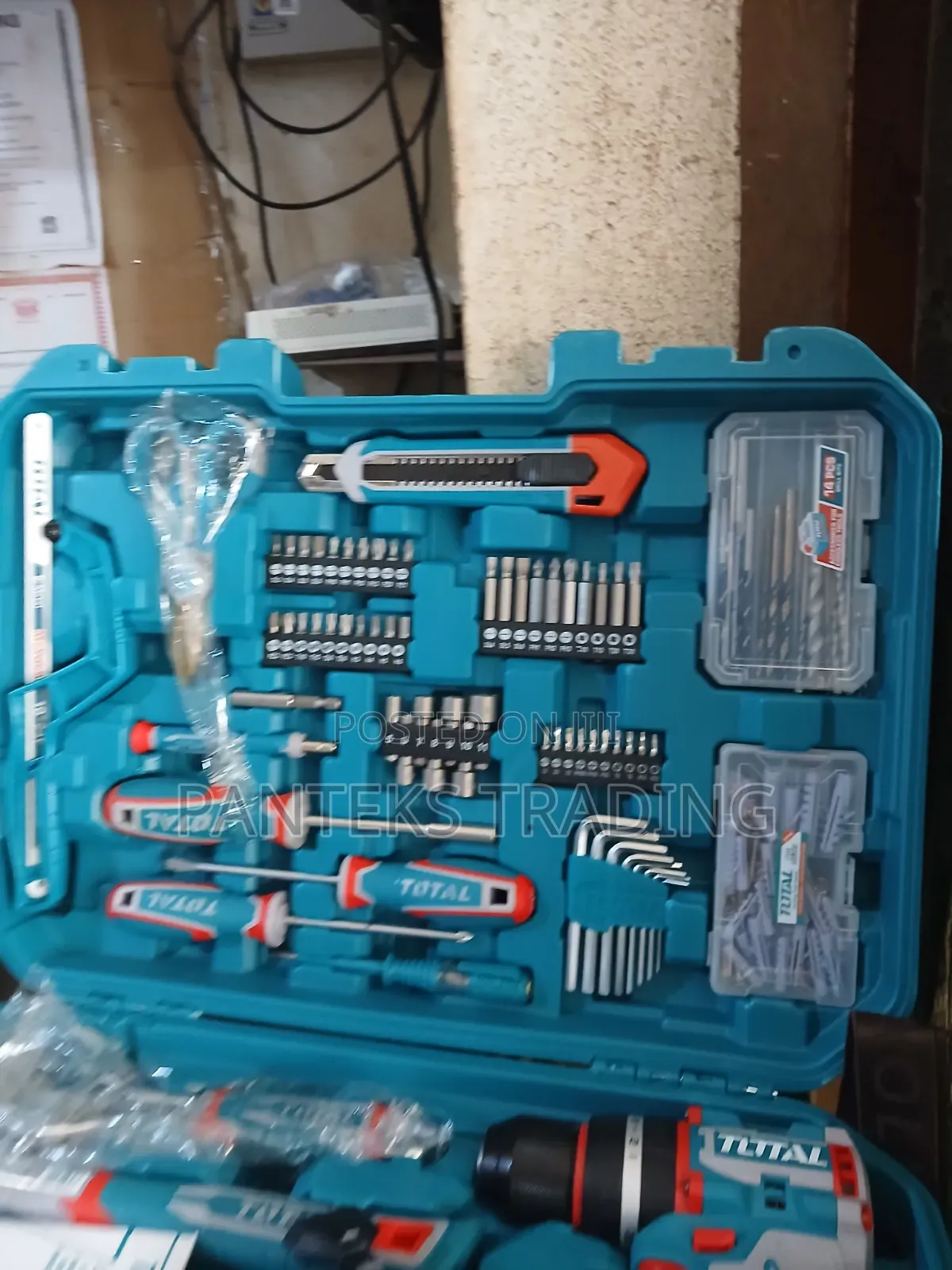 166 PCS Total Tools Set/Cordless Drilling Machine