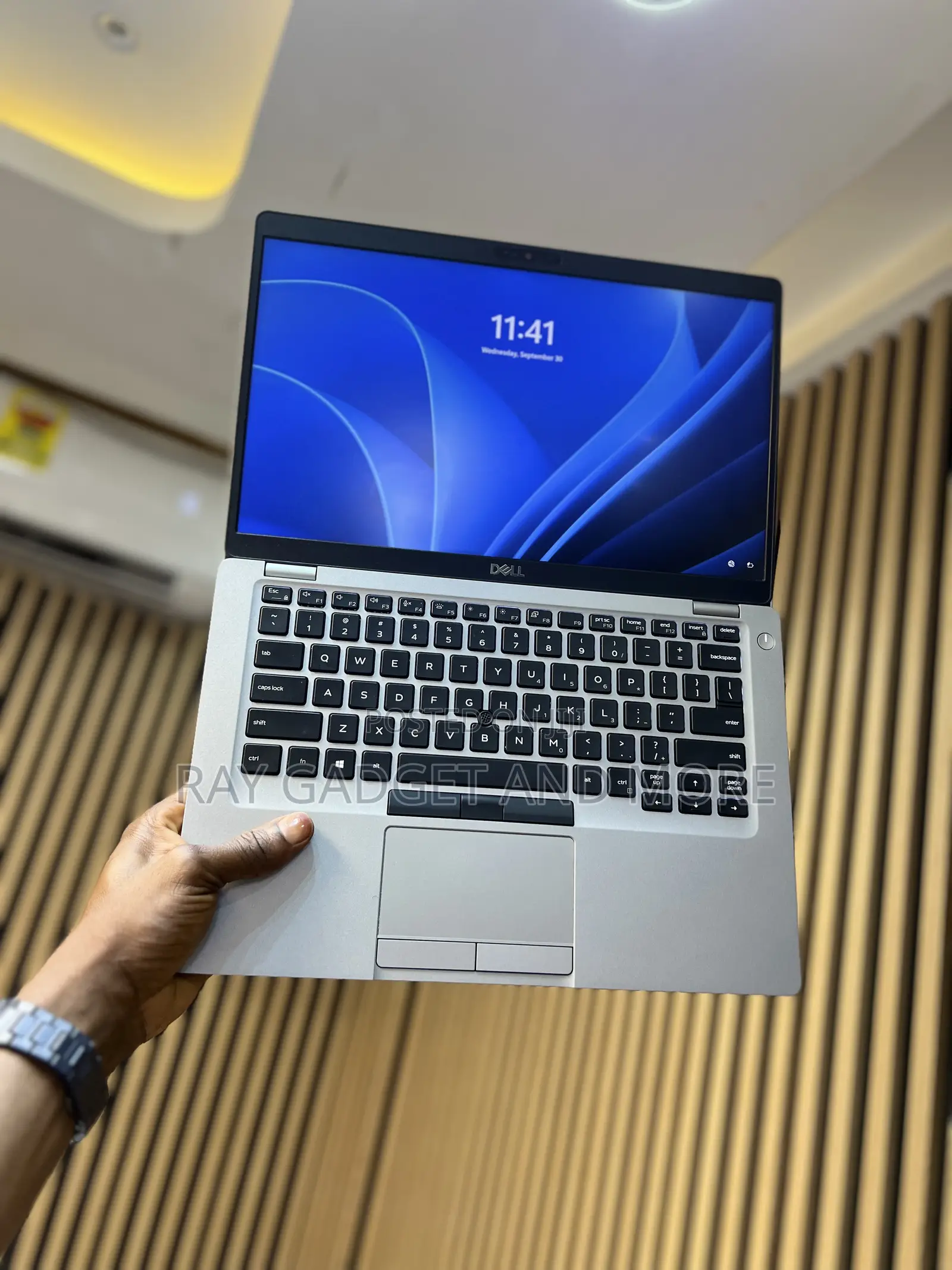Laptop Dell Latitude 5410 16GB Intel Core i7 SSD 256GB